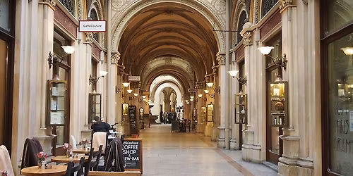 Wiener Adel - F\u00fchrung entlang der sch\u00f6nsten Adelspalais und ihrer Skandale 