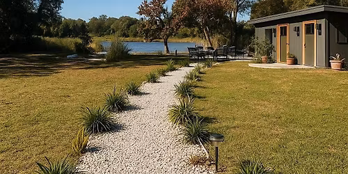 Renacer Retreat
