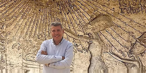 Akhenaton, Nefertiti, \u00e0 l'aube du monoth\u00e9isme