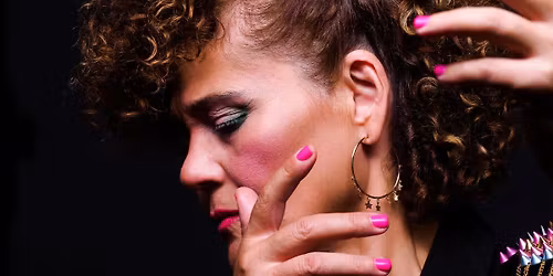 C\u00e1sate con la Encarnita