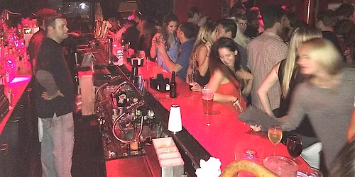 Sunday Trivia At The Comet Club