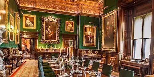 Alnwick Castle and Scottish Borders Tour including Castle Admission