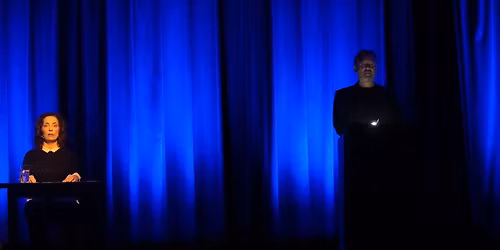 Annes Kampf - Anne Frank vs. Adolf Hitler