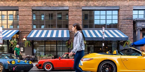 Checkeditout at Porsche Service Center Naperville