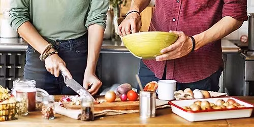 Cooking for 2 : Tapas and Cocktails (Hands-On)