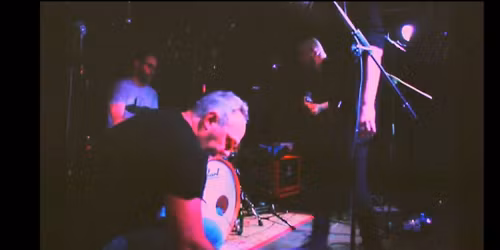 Konzert: Fun Total \/ Klara Geist \/ Orzo (Punk)