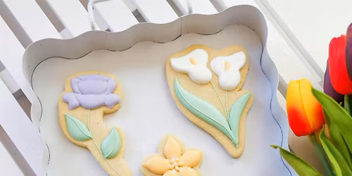 Frosted Flowers Cookie Decorating Class