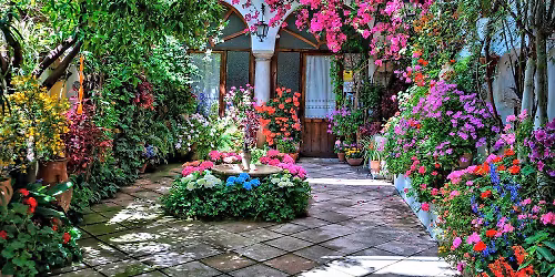 C\u00d3RDOBA ROMANA Y PATIOS CORDOBESES