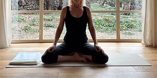 Hatha Yoga - Sauna Gus & Intro til Pranayama (\u00e5ndedr\u00e6t) p\u00e5 M\u00d8N