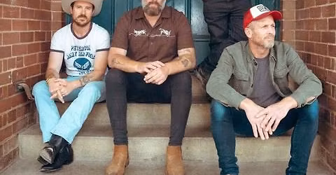 Tall Shaun & The Resolution @ Milton Theatre NSW