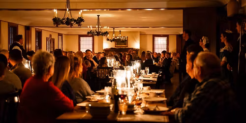 Holiday Nights in Eagle Tavern