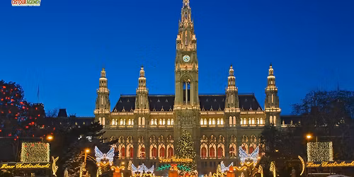 CIRCUIT 4 ZILE PIETE DE CRACIUN BUDAPESTA \u2013 VIENA - PARNDORF