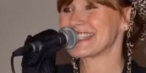 Jacqui Lee | Country & 60s Music Live