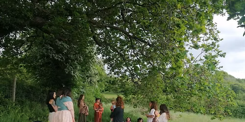 Pregnancy & Birth Circle (Summer Season)