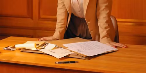 The Jury Experience: An Immersive Courtroom Case