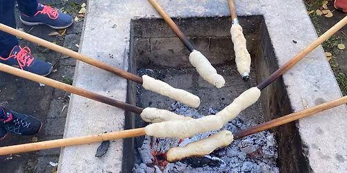 Familiennachmittag "Stockbrot und Apfelsaft"