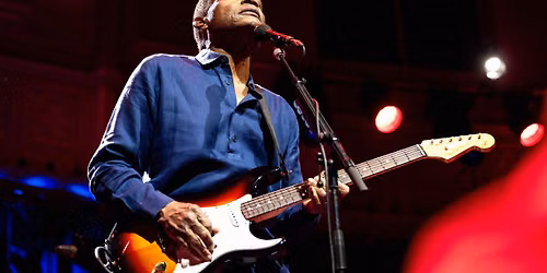 THE ROBERT CRAY BAND: All Amped Up Tour