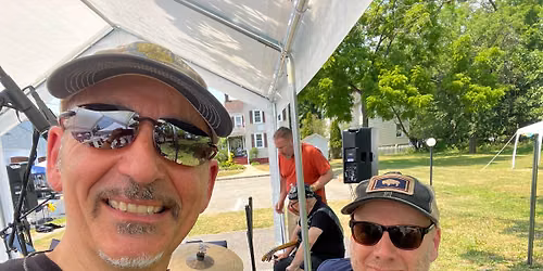 Bad Hombres (acoustic Duo) @ Flying Pig Tavern