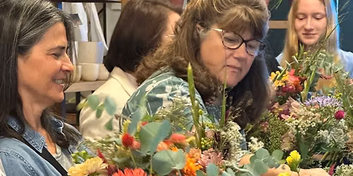 Bouquet Magic: Harvest & Arrange Fresh Cut Flowers