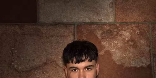 Fr\u00f6jdans S\u00f6ndagstr\u00e4ning - Salsa med Albin Demo