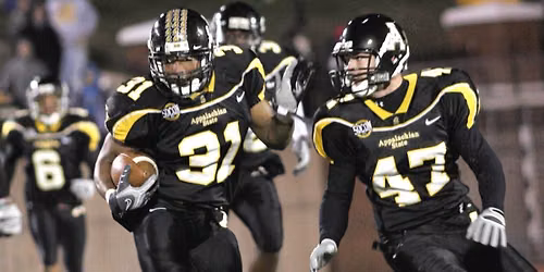Maine Black Bears at Appalachian State Mountaineers Football at Kidd Brewer Stadium