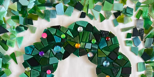 Mosaic Wreath Class