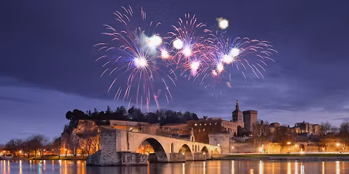 Feu d'artifice d'Avignon l Spectacle son & lumi\u00e8re