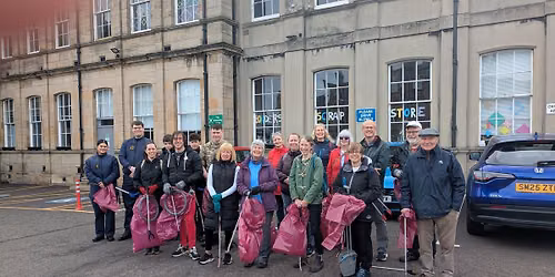 Litter Pick meet at Musselburgh Prom Sailboat