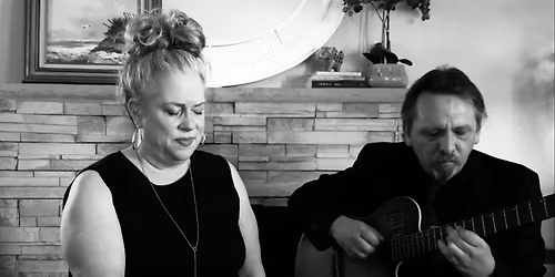 Sharyn & Ian Acoustic Duo at Parkside