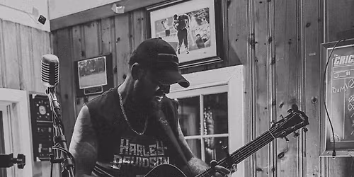 Garrett Holt LIVE @ Lisa\u2019s Restaurant & Lounge