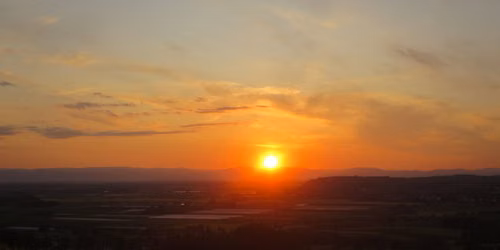 SummerWine \u2013 Abendwalk und Ap\u00e9ro am Batzenberg (s\u00fcdlich Freiburg)