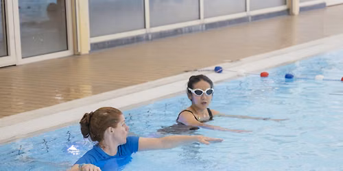 Swimming lessons L A D I E S only