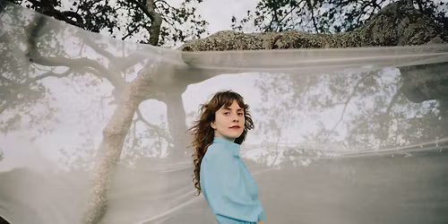 Hannah Frances at The Baby G