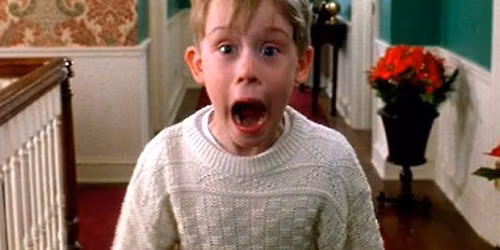 Holiday Movies trivia Ten:21 Bar and Grill in Carol Stream!