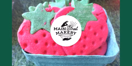 Strawberry Cookie Baking