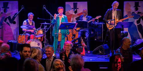 Loes Luca's dansmiddag met Quartet Royaal