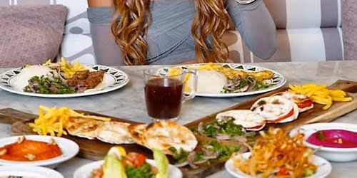 Men\u00fa ejecutivo liban\u00e9s en Mazah Restaurant