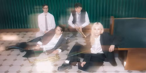 YVONNE MORIEL :: SWEETLIFE (at)