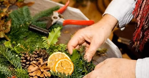 Christmas Wreath Making at Framlingham Castle