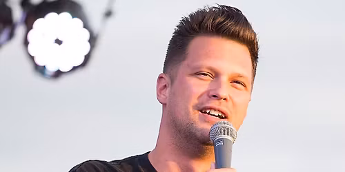 Julian McCullough at Funny Bone - Omaha