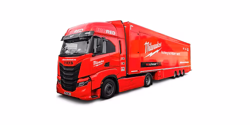 Milwaukee BIG RED -rekka Tampereen Sarankulman Onnisella