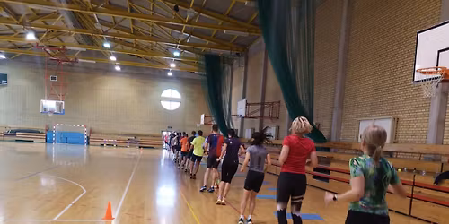 Pierwszy trening motoryczny na hali w VI LO w Bia\u0142ymstoku