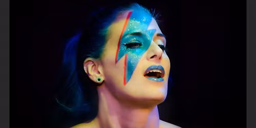 Niki Luparelli presents David Boobie - SATURDAY