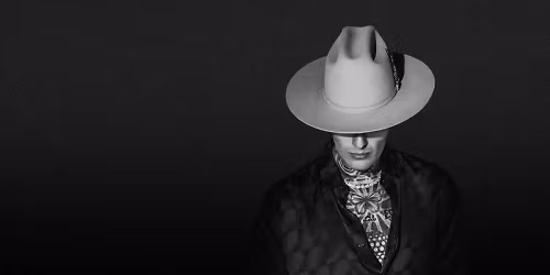 Adriel Favela, Banda La Mera Mera in Phoenix