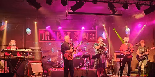 Red Shoes Band at Tigardville Station