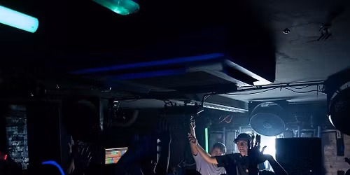 Version3 Presents: Collier