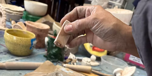 Make Ceramic Paint Palettes with Emily Scott