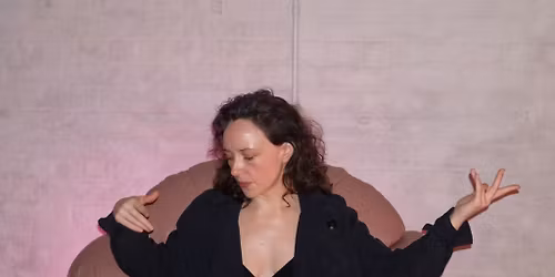 Laura Groves | Brighton