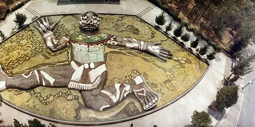 Tour a la Rotonda de Hombres Ilustres y Carcamo de Dolores