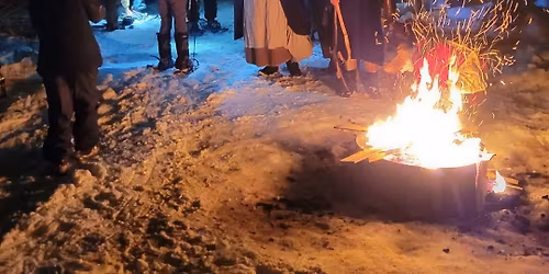 Flashlight Snowshoe\/Walking Tour of Rogers Island